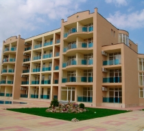 apartment-complex-sunny-beach